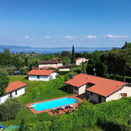 Villa Paradiso By Bookinggardalake
