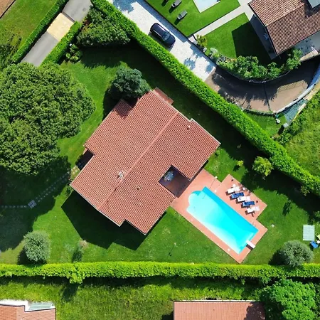 Paradiso By Bookinggardalake Villa *