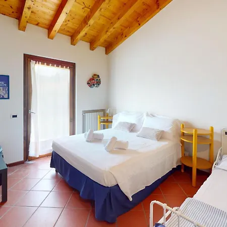 Paradiso By Bookinggardalake Villa San Felice del Benaco