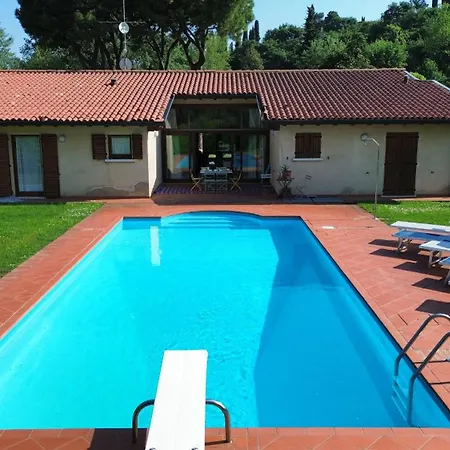 Paradiso By Bookinggardalake Villa *