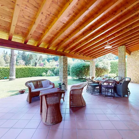 Paradiso By Bookinggardalake